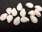 Preview: Pip Beads Alabaster Luster weiss Tropfenperlen 20x