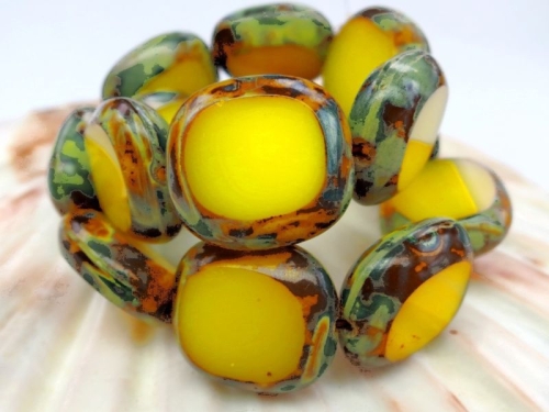17mm Candy Beads Puffy Pillow Carved Oval Yellow Sun Picasso Glasperlen 2x
