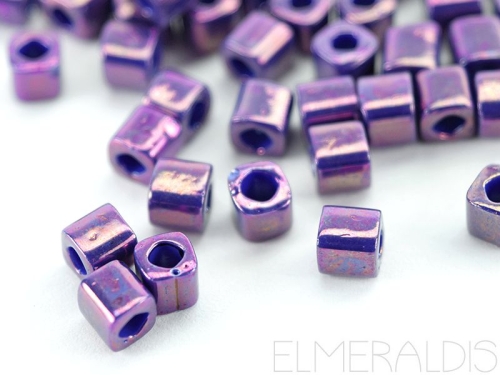 4mm 10g TOHO Würfel Higher Metallic Grape violett