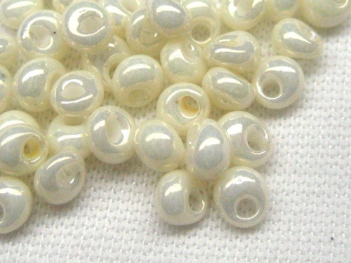 3mm 10g TOHO Magatama Opaque Luster Navajo White