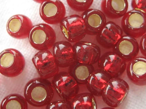 6/0 10g TOHO Rocailles Silver Lined Garnet