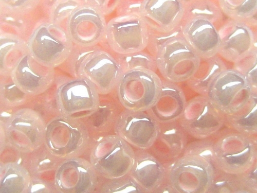 11/0 10g TOHO Rocailles Ceylon Soft Pink