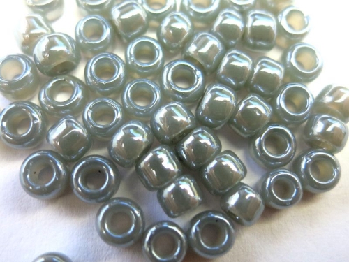 11/0 10g TOHO Rocailles Ceylon Smoke