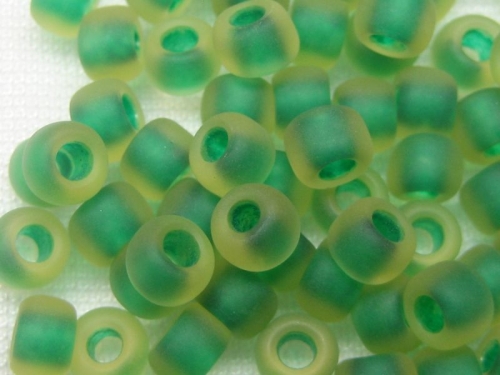 11/0 10g TOHO Rocailles Frosted Jonquil Emerald