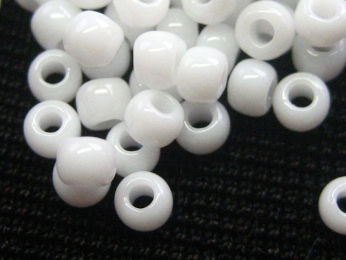 11/0 Rocailles TOHO Opaque White 10g
