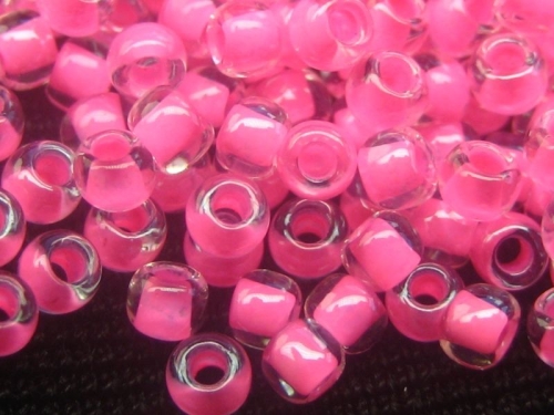 11/0 Rocailles TOHO Crystal Carnation Lined 10g