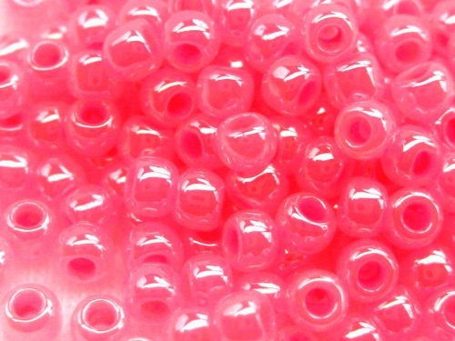 15/0 10g TOHO Rocailles Ceylon Hot Pink