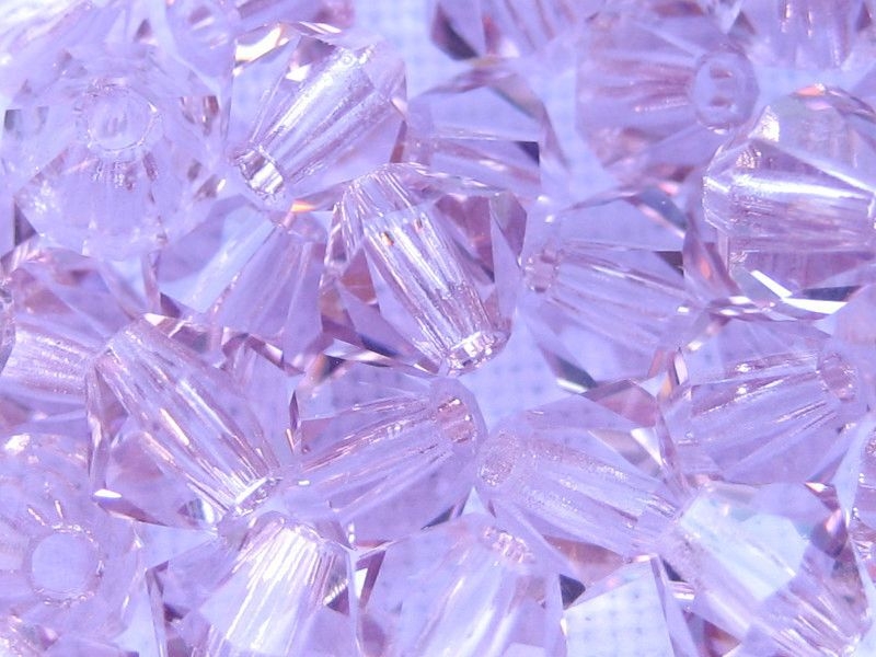 4mm Bicone Glasperlen Light Amethyst hell violett 20x