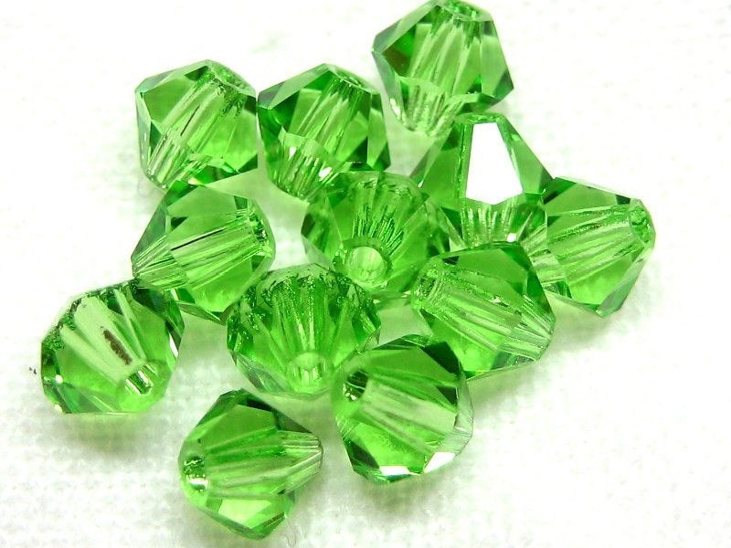 4mm Bicone Glasperlen Peridot hellgrün 20x