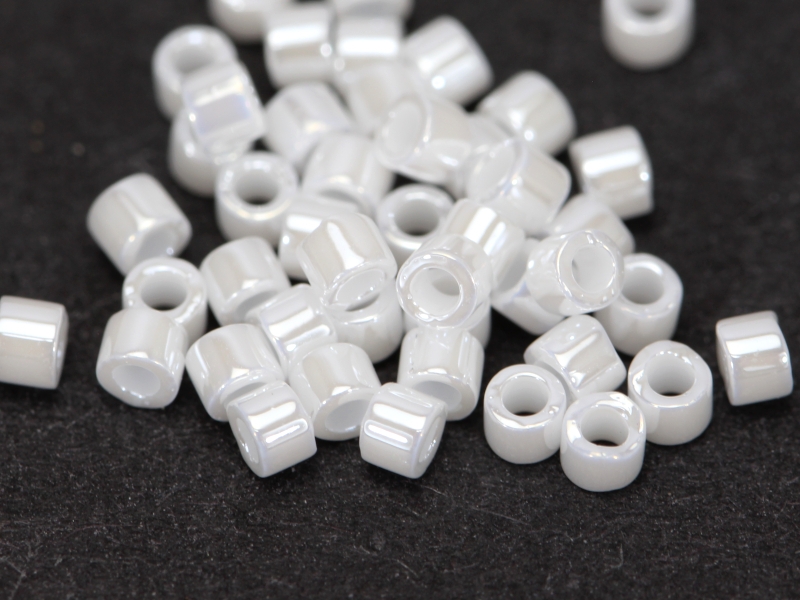 11/0 Delica Miyuki Opaque White Pearl Luster weiss weiß 5g