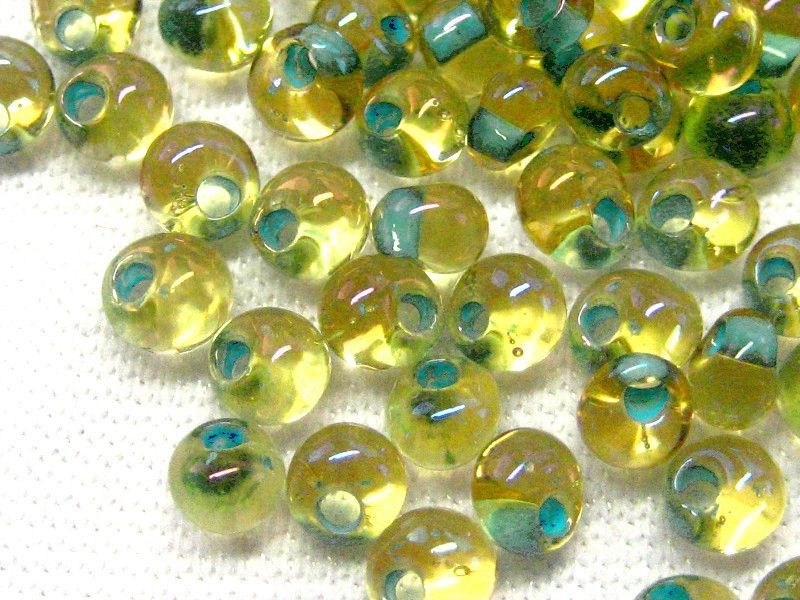 3mm 10g TOHO Magatama Light Topaz Sea Foam Lined