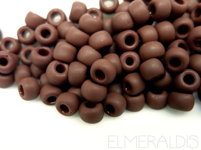6/0 Rocailles TOHO Opaque Frost Oxblood 10g