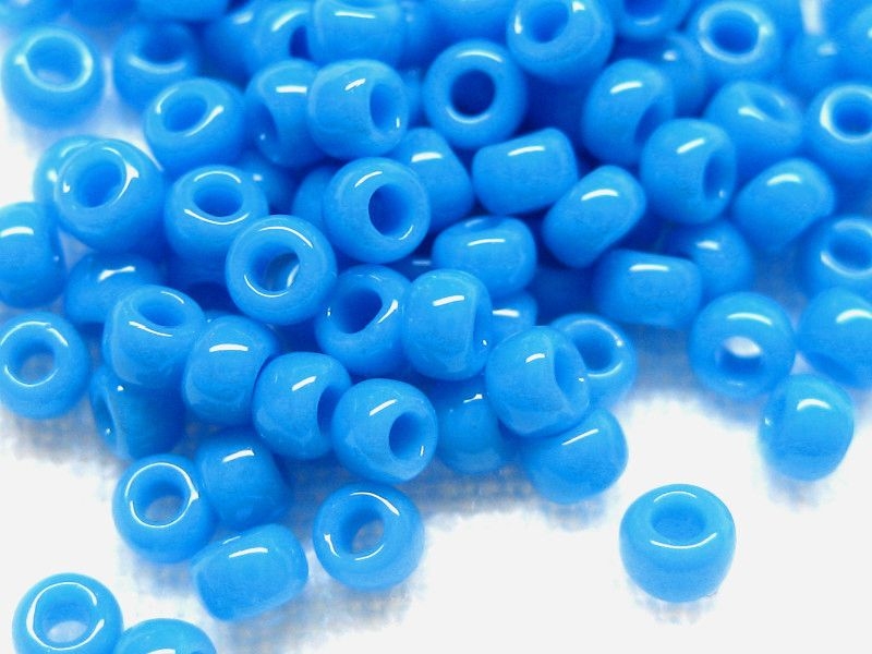 8/0 Rocailles TOHO Opaque Cornflower 10g