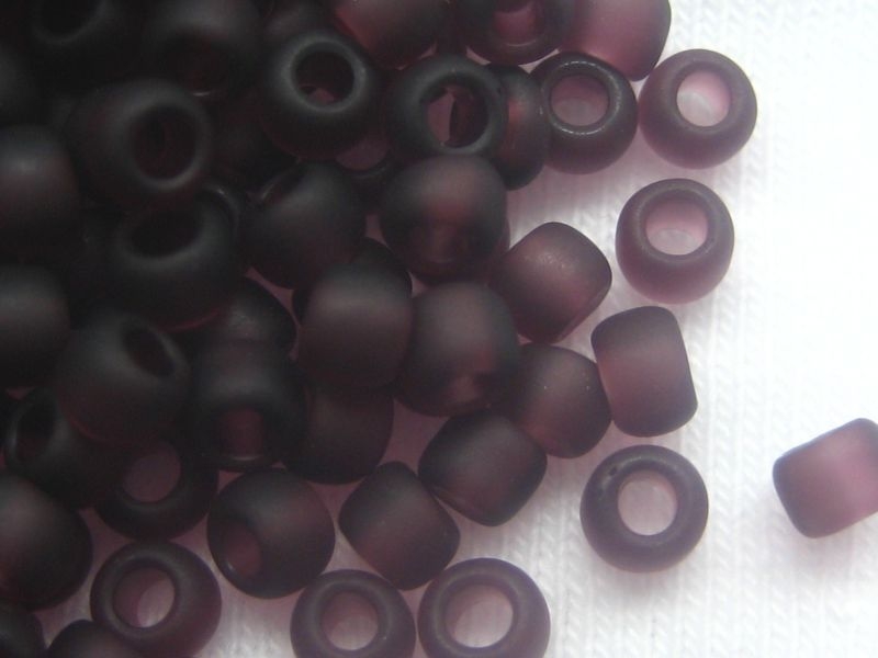 8/0 Rocailles TOHO Amethyst Frosted violett matte 10g