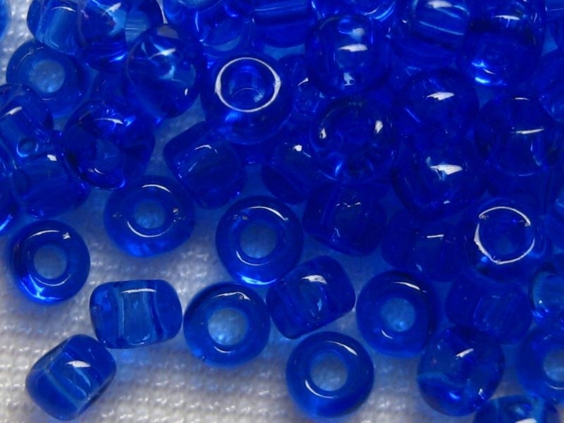8/0 Rocailles TOHO Transparent Sapphire 10g