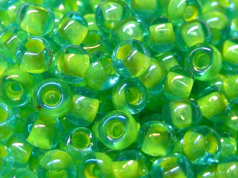 11/0 Rocailles TOHO Aqua Opaque Yellow Lined 10g
