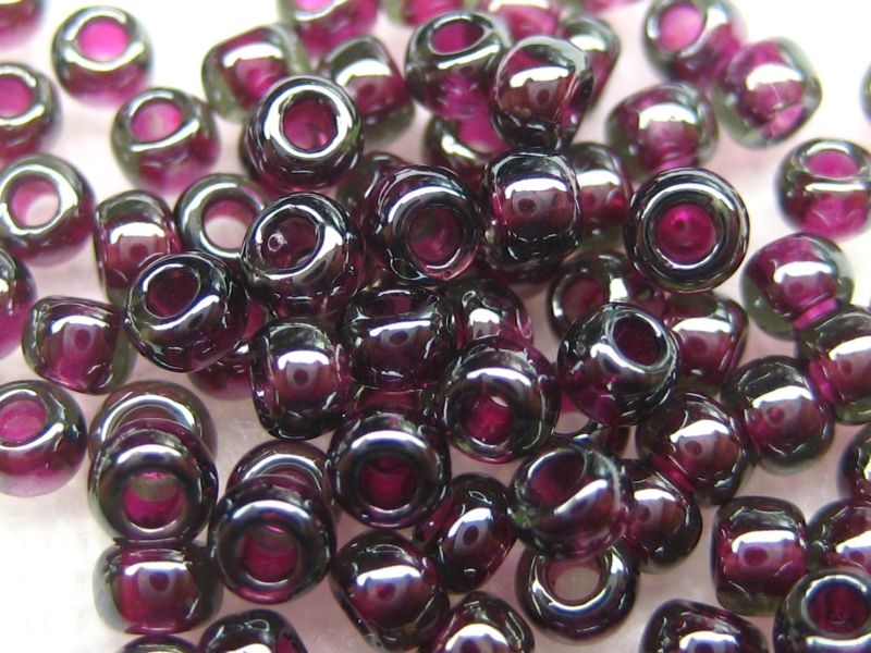 11/0 Rocailles TOHO Luster Grape 10g
