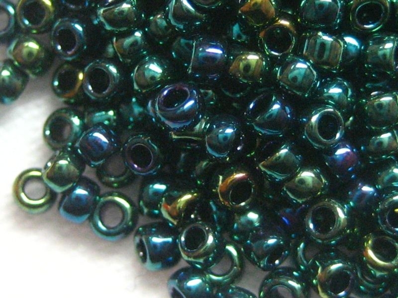 11/0 Rocailles TOHO Higher Metallic June Bug 10g