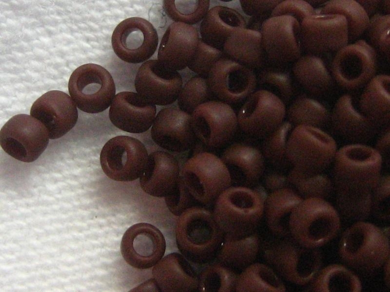 15/0 Rocailles TOHO Opaque Frosted Oxblood 10g