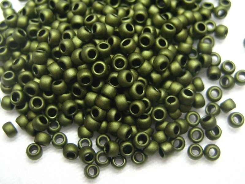 15/0 Rocailles TOHO Matte Color Dark Olive 10g